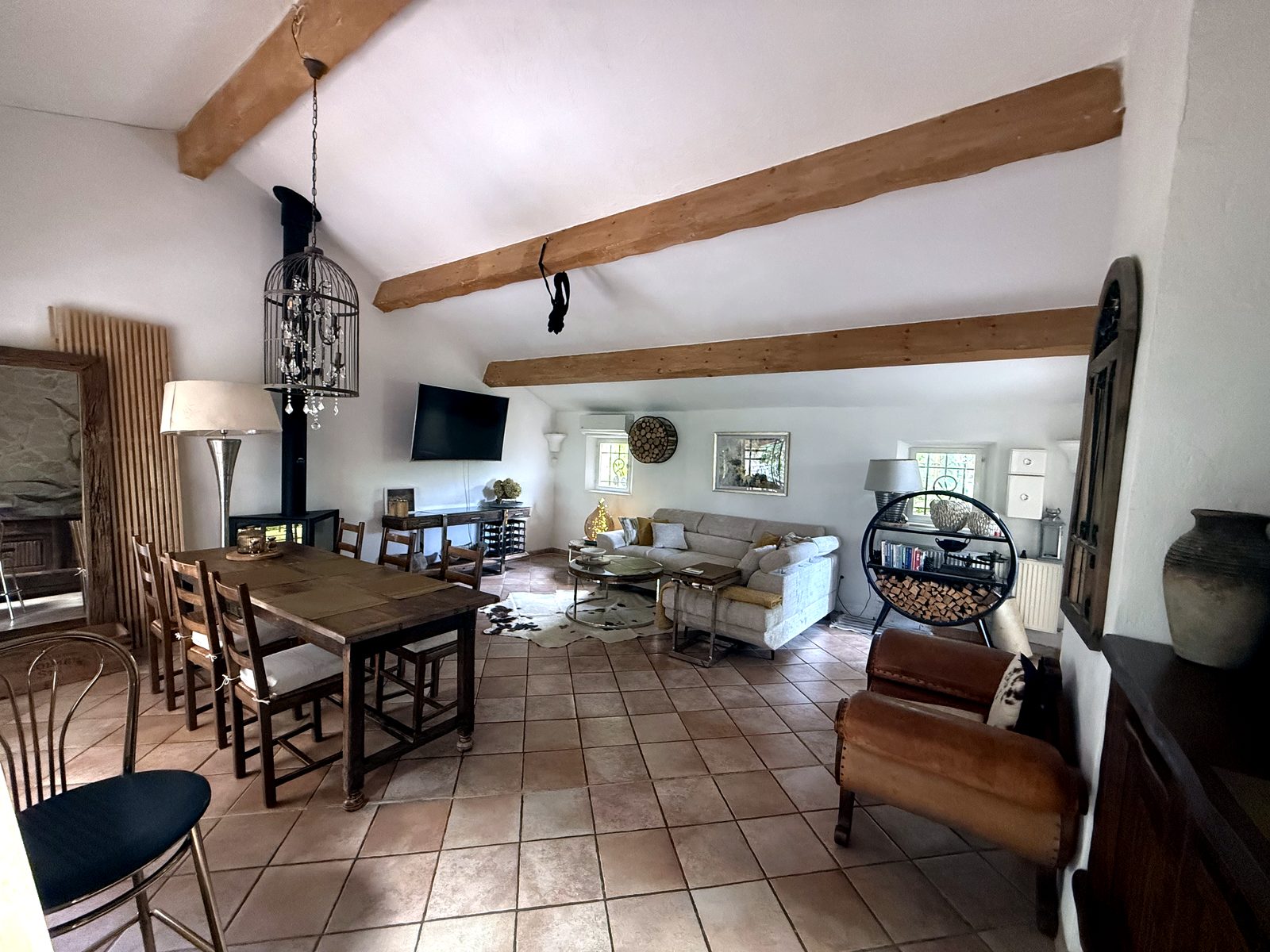 Living room at Villa Augflor, French Riviera