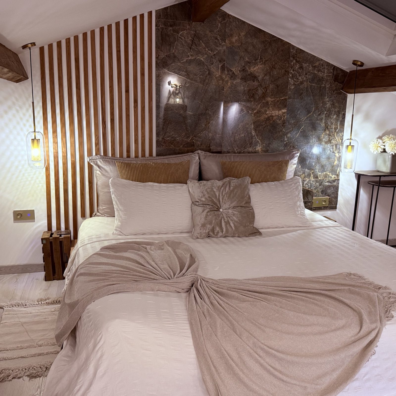 Barcelona master bedroom at Villa Augflor