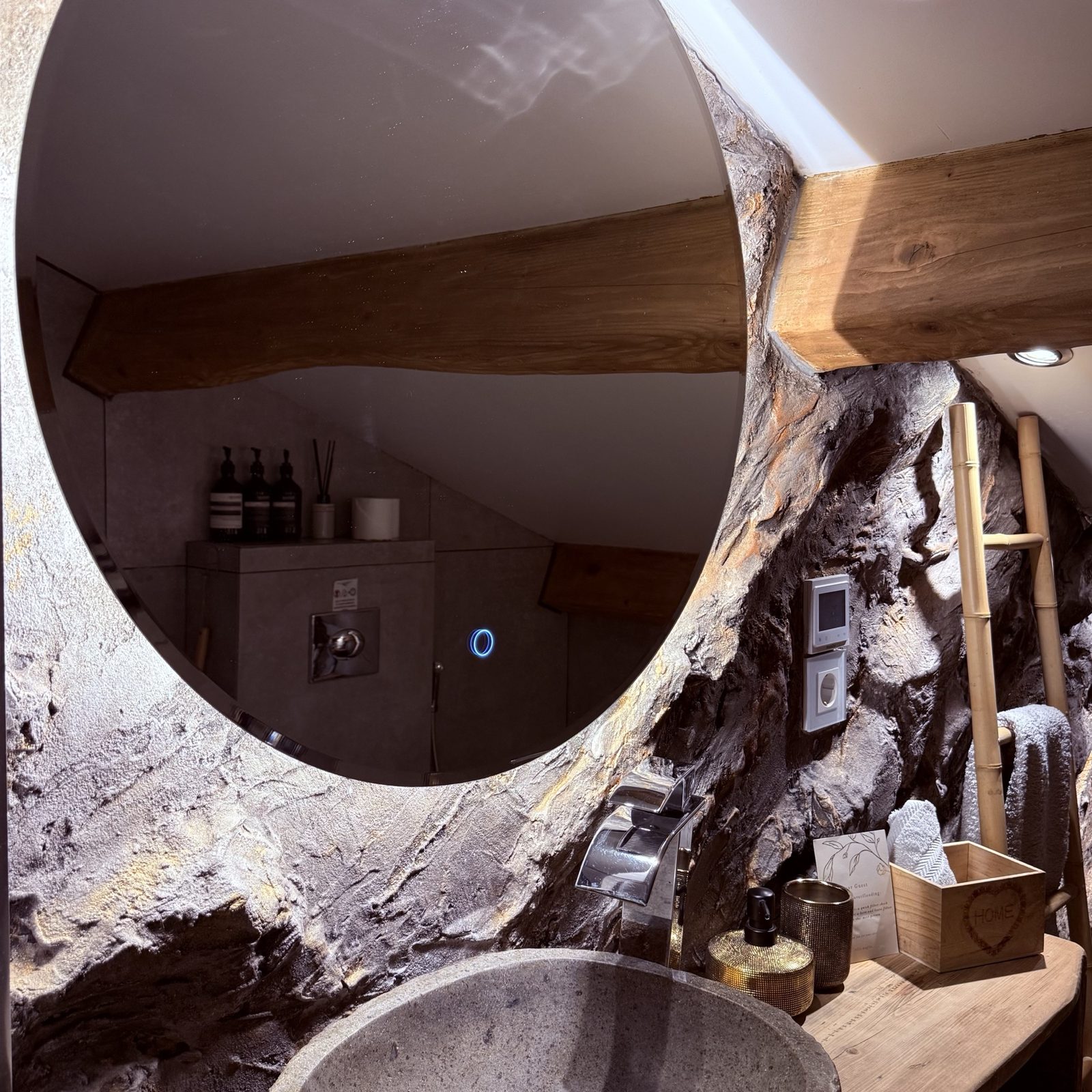 Bathroom at Villa Augflor