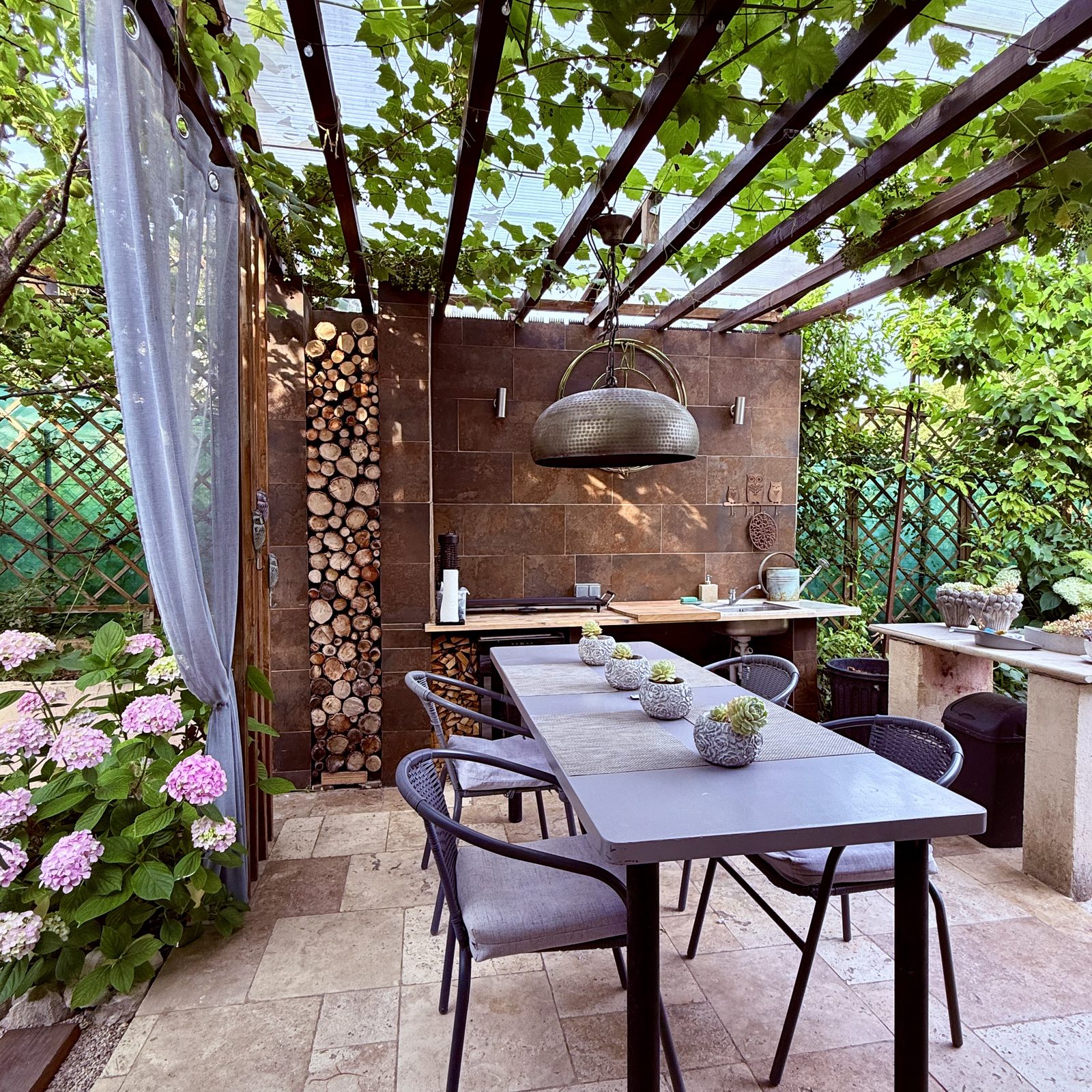 Villa Augflor private pool and garden, Cagnes-sur-Mer